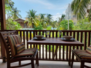 Amanda's Place Casa Amancer - sea view, pool and tropical garden